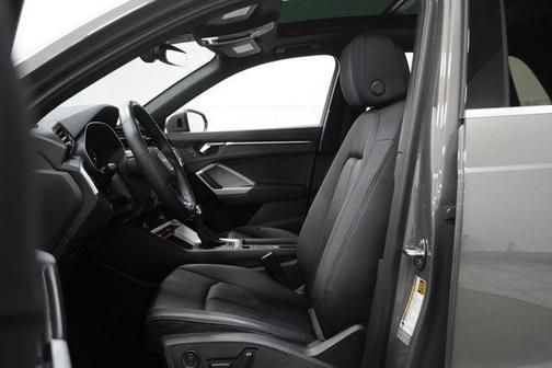 2022 Audi Q3 40 Premium