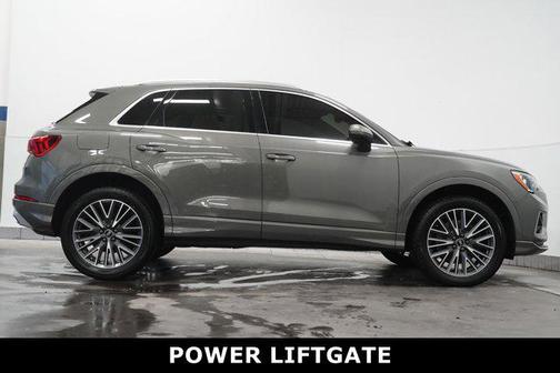 2022 Audi Q3 40 Premium
