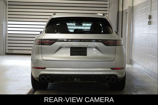 2022 Porsche Cayenne Cayenne Turbo S E-Hybrid