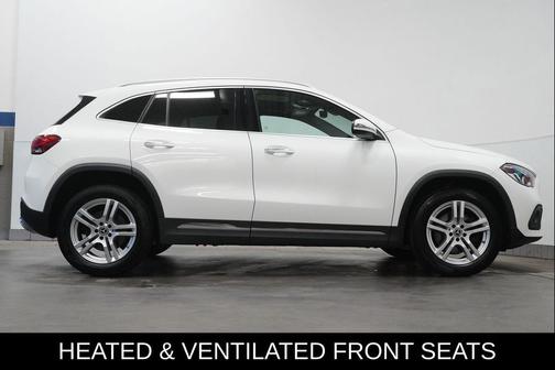 2021 Mercedes-Benz GLA 250 Base 4MATIC