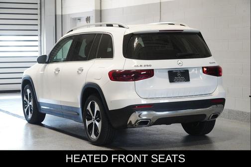 Polar White 2026 Mercedes-Benz GLB 250 4MATIC