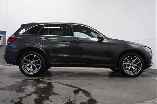 2022 Mercedes-Benz GLC 300 4MATIC
