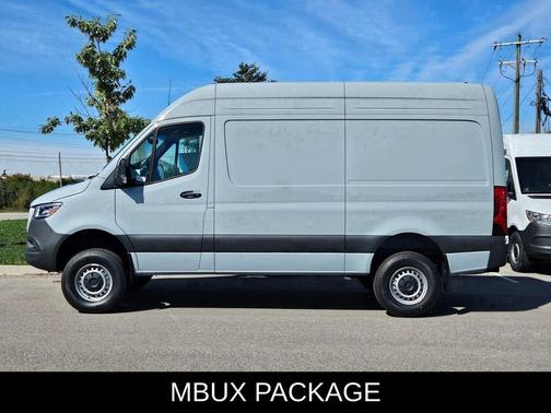 2025 Mercedes-Benz Sprinter 2500 Standard Roof