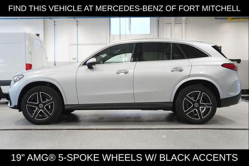 2026 Mercedes-Benz GLC 300 4MATIC