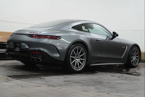 2025 Mercedes-Benz AMG GT 63 S E Performance