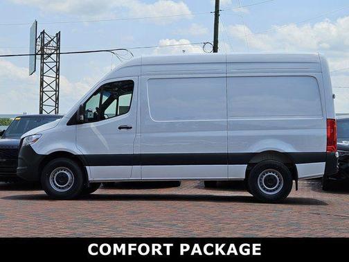 Arctic White 2025 Mercedes-Benz Sprinter 2500 Standard Roof