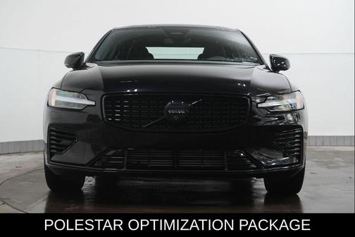 2024 Volvo S60 Recharge Plug-In Hybrid T8 Plus Black Edition