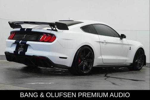 2021 Ford Shelby GT500 Base
