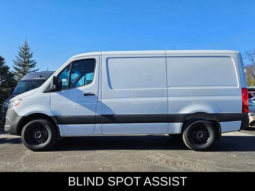 2025 Mercedes-Benz Sprinter 2500 Standard Roof