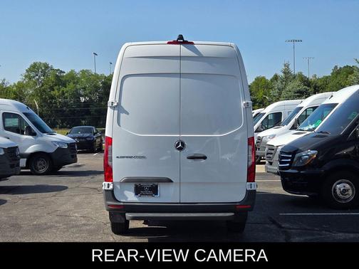 Arctic+White 2025 Mercedes-Benz Sprinter 2500 High Roof