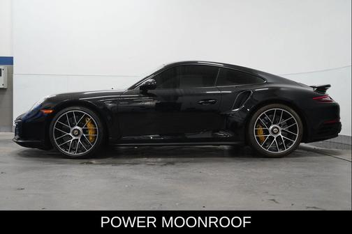2019 Porsche 911 Turbo S