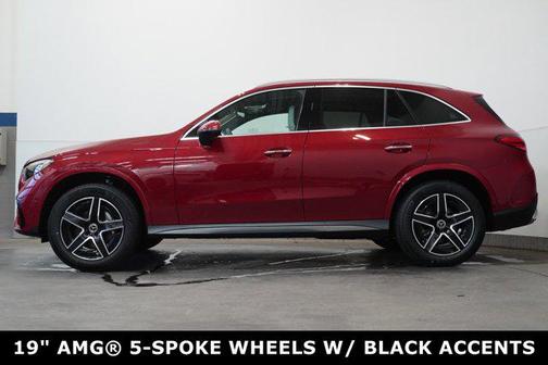 2025 Mercedes-Benz GLC 300 4MATIC