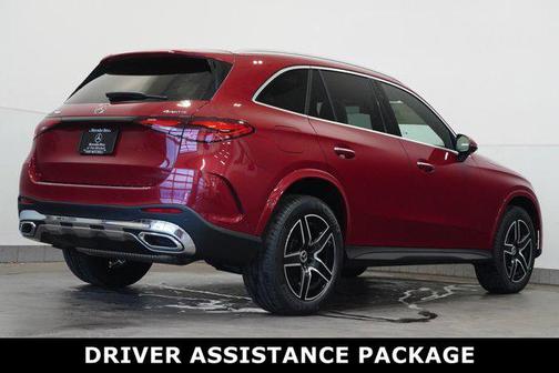 2025 Mercedes-Benz GLC 300 4MATIC