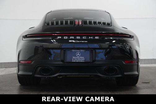2025 Porsche 911 Carrera