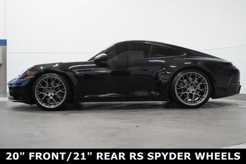 2025 Porsche 911 Carrera