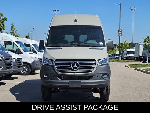 2025 Mercedes-Benz Sprinter 2500 Standard Roof