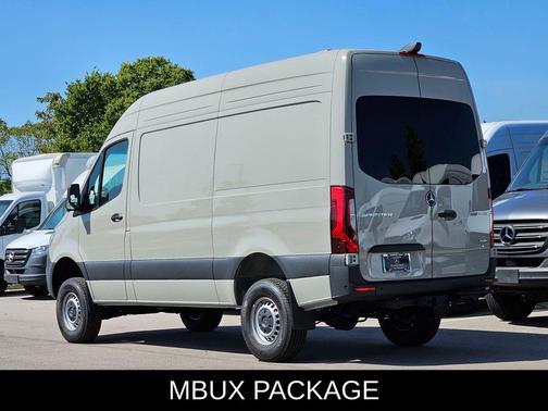 2025 Mercedes-Benz Sprinter 2500 Standard Roof