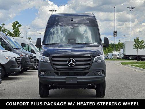 2025 Mercedes-Benz Sprinter 2500 High Roof