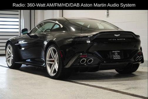 2025 Aston Martin Vantage Base