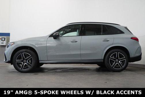 2025 Mercedes-Benz GLC 300 4MATIC