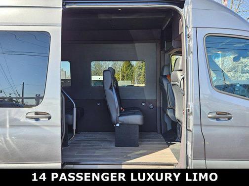 2021 Mercedes-Benz Sprinter 4500 Extended Cargo Van 170 in. WB