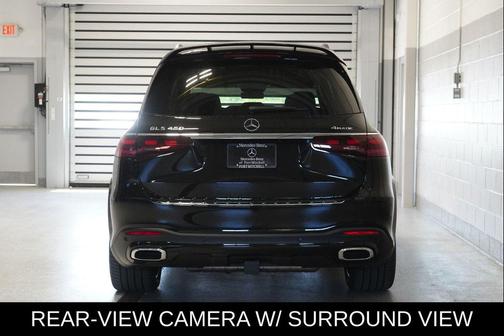 Obsidian Black Metallic 2026 Mercedes-Benz GLS 450 4MATIC