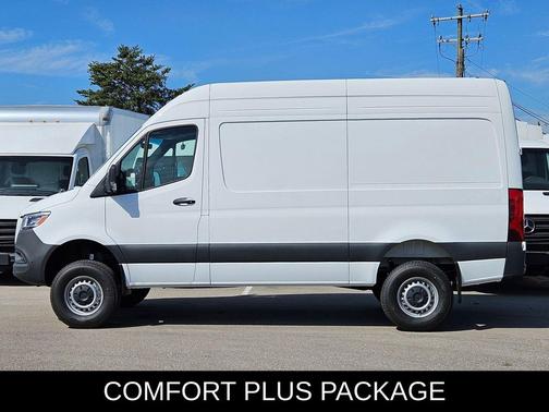 2025 Mercedes-Benz Sprinter 2500 Standard Roof