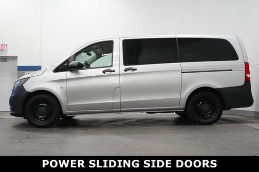 2022 Mercedes-Benz Metris Base