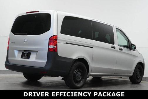 2022 Mercedes-Benz Metris Base
