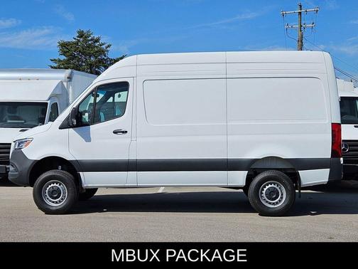 2025 Mercedes-Benz Sprinter 2500 Standard Roof