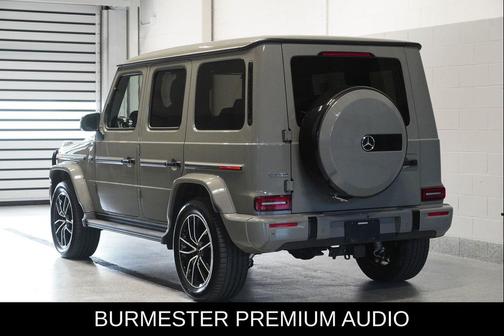 MANUFAKTUR Arabian Grey Non- Metallic 2025 Mercedes-Benz G-Class 4MATIC