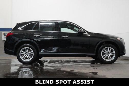 2025 Mercedes-Benz GLC 300 4MATIC