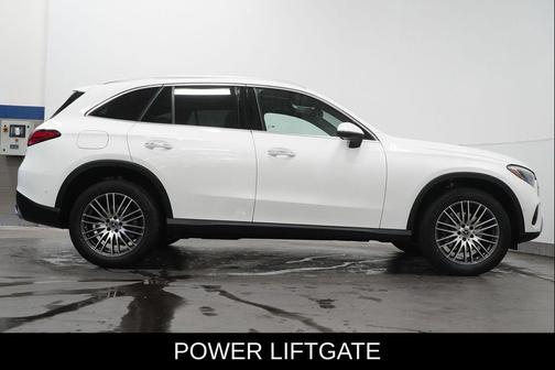 2026 Mercedes-Benz GLC 300 4MATIC