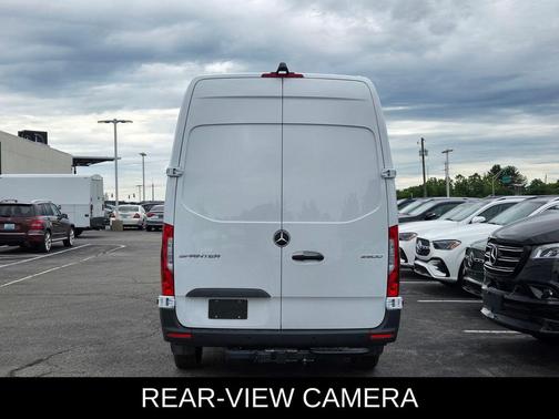 Arctic+White 2026 Mercedes-Benz Sprinter 2500 High Roof