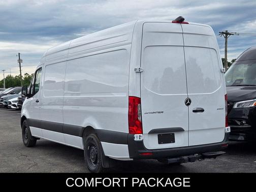 Arctic+White 2026 Mercedes-Benz Sprinter 2500 High Roof