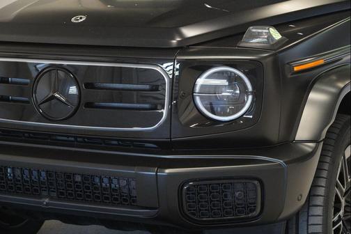 MANUFAKTUR Night Black Magno 2026 Mercedes-Benz G-Class G 580