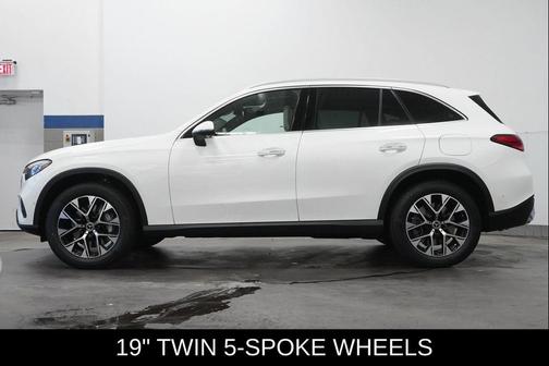 2026 Mercedes-Benz GLC 350e Base