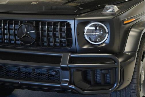 MANUFAKTUR Night Black Magno 2025 Mercedes-Benz AMG G 63 G 63 AMG