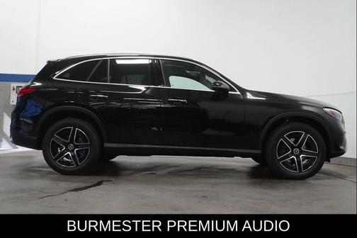 2026 Mercedes-Benz GLC 300 4MATIC