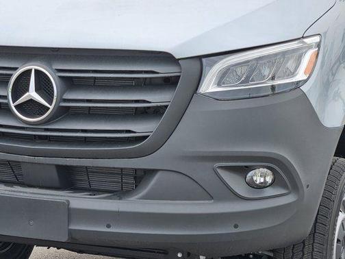 2025 Mercedes-Benz Sprinter 2500 High Roof