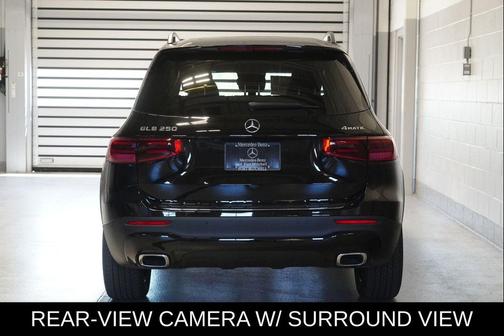 Night Black 2026 Mercedes-Benz GLB 250 4MATIC