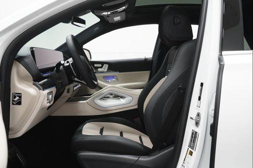 MANUFAKTUR Moonlight White Metallic 2026 Mercedes-Benz AMG GLE 53 4MATIC+ Coupe