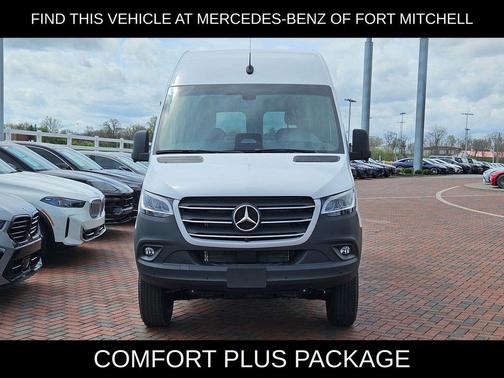 Arctic White 2026 Mercedes-Benz Sprinter 2500 Standard Roof