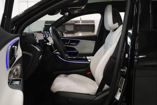 2025 Mercedes-Benz GLC 350e Base