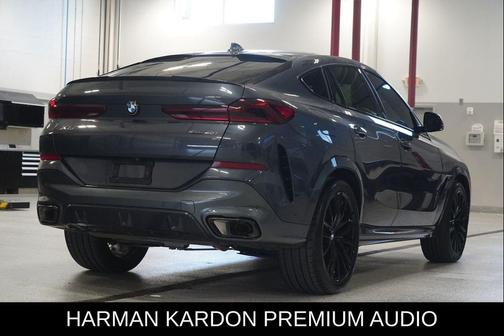 2022 BMW X6 xDrive40i