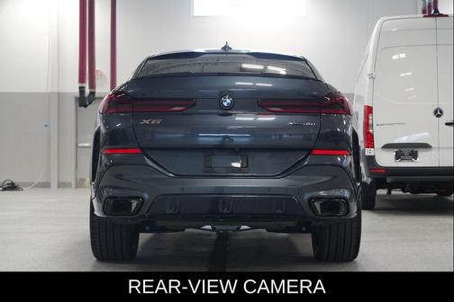 2022 BMW X6 xDrive40i
