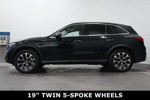 2025 Mercedes-Benz GLC 350e Base