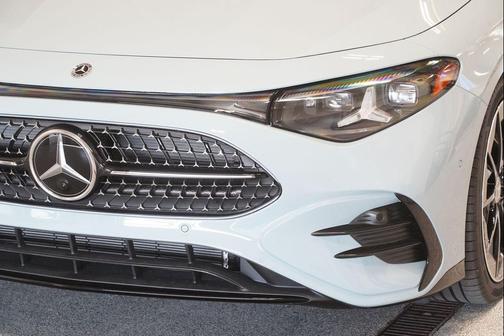 Liquid Crystal Green 2027 Mercedes-Benz CLA 220 Hybrid CLA 220 Hybrid