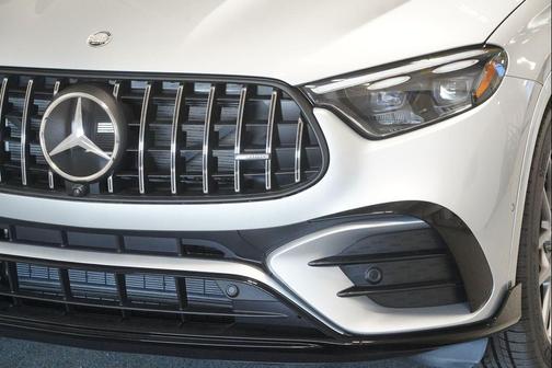 Cirrus Silver Metallic 2027 Mercedes-Benz GLC 300 Base