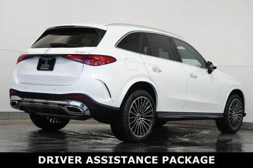 2025 Mercedes-Benz GLC 300 4MATIC